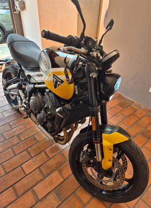 TRIUMPH TRIDENT 660 TRIUMPH TRIDENT 660